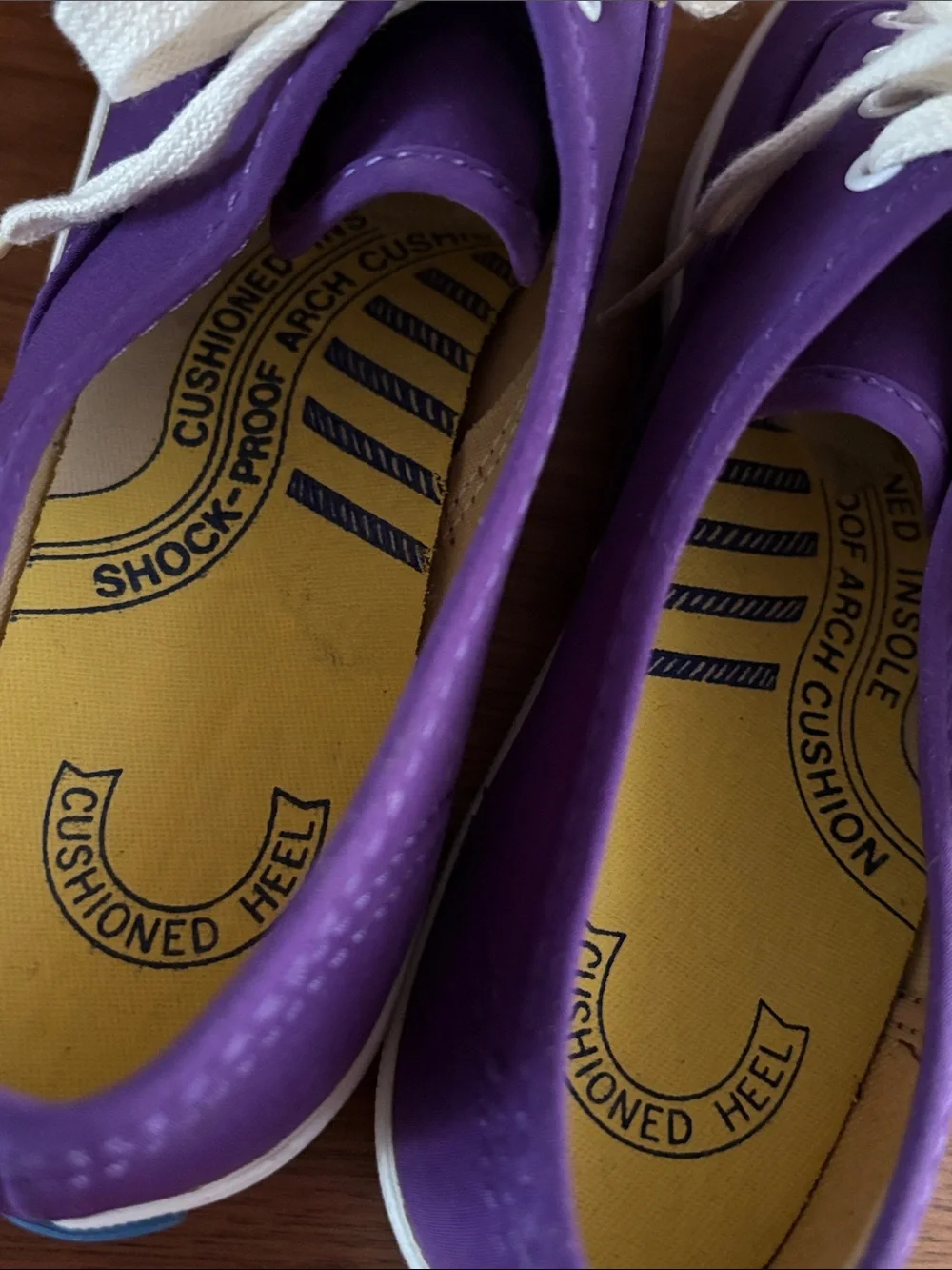 VINTAGE 90’S PURPLE OXFORD SNEAKERS